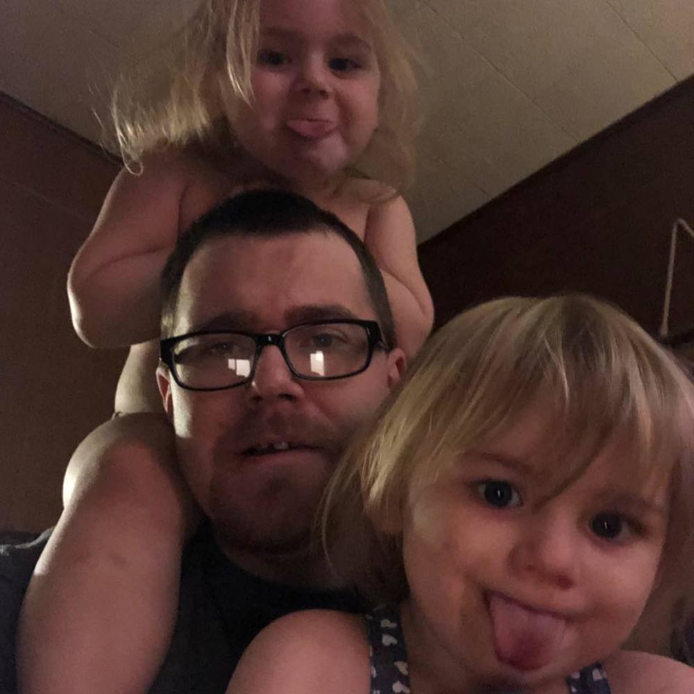 Meet your Posher, Howard